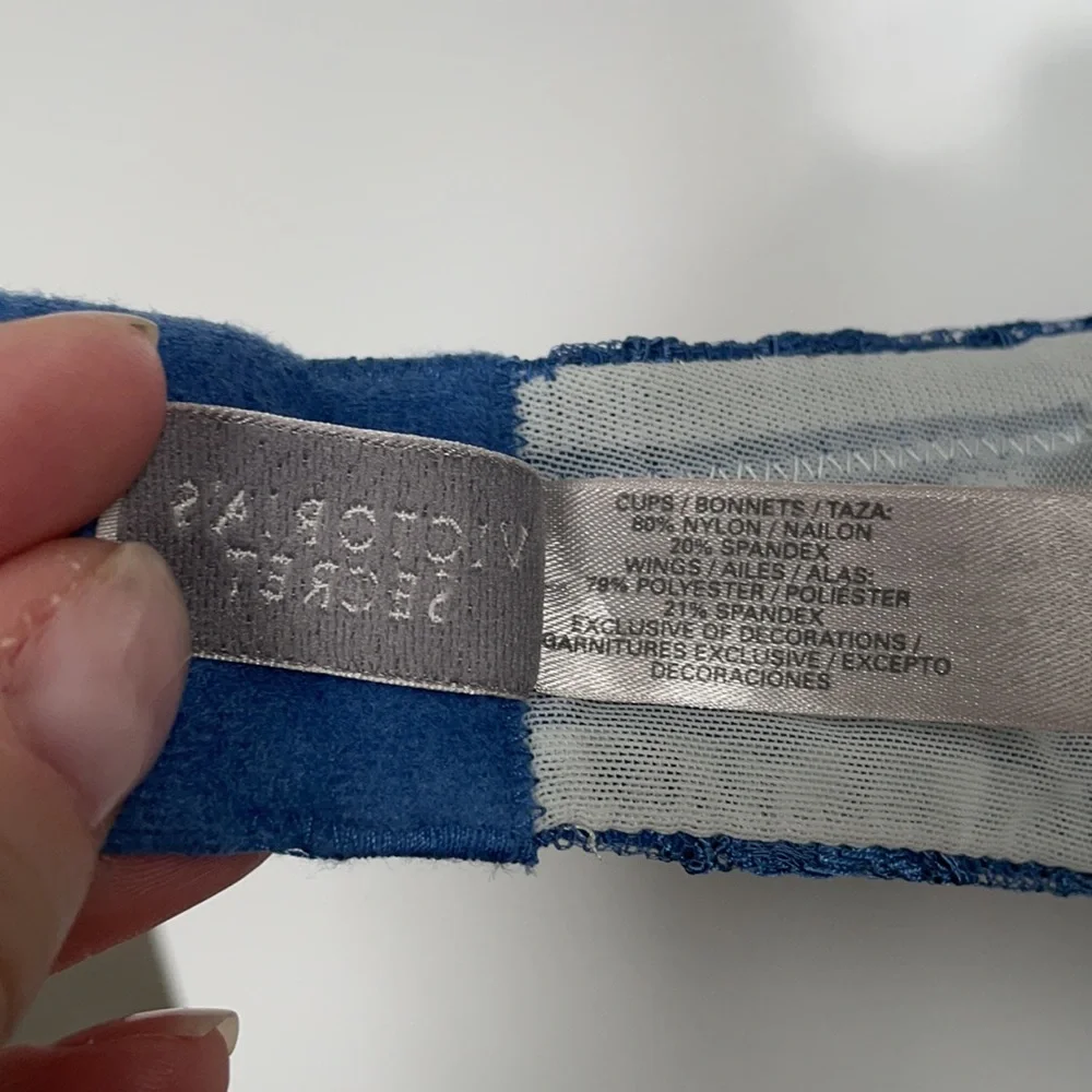 Victoria’s Secret push-up balconet blue 34D - Picture 8 of 9